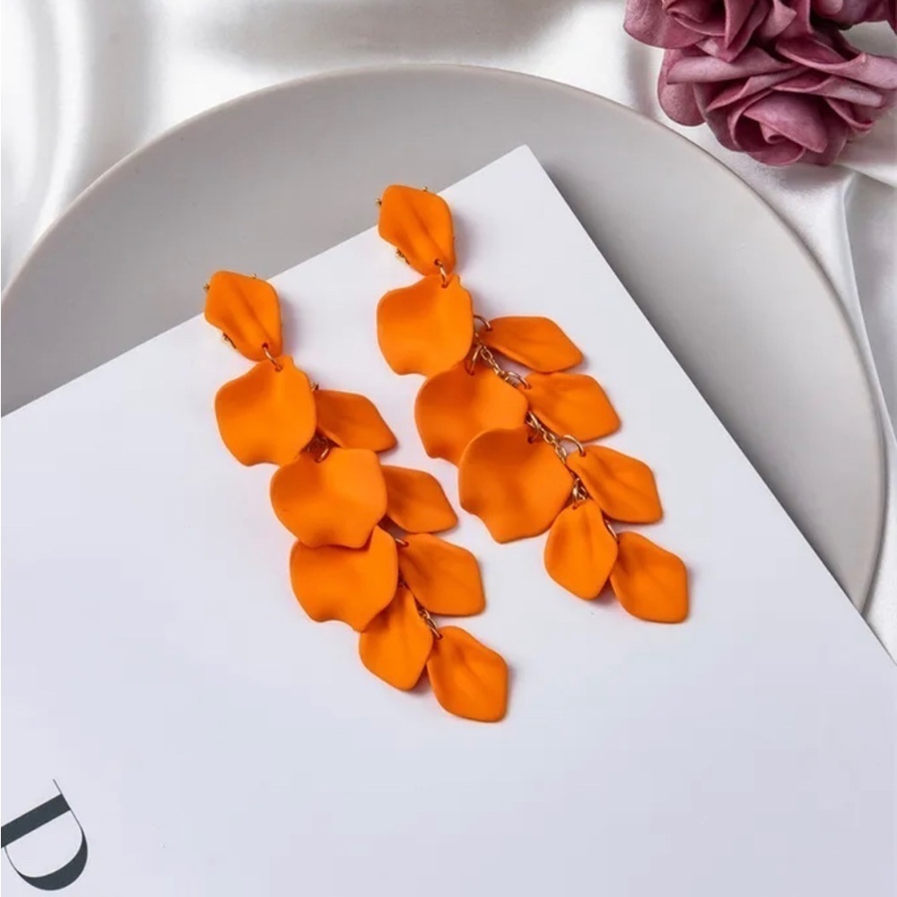 Flower petal dangle earrings